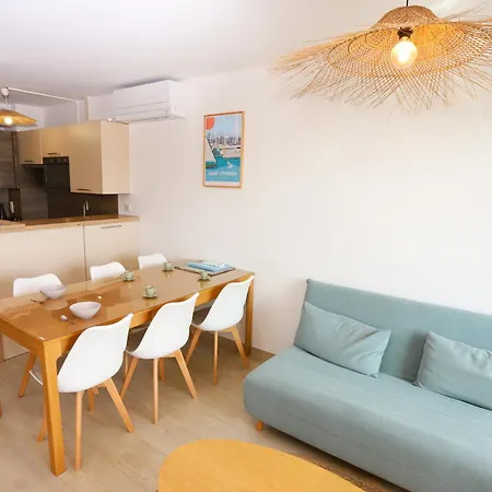 Duplex Face Avec Solarium アパート